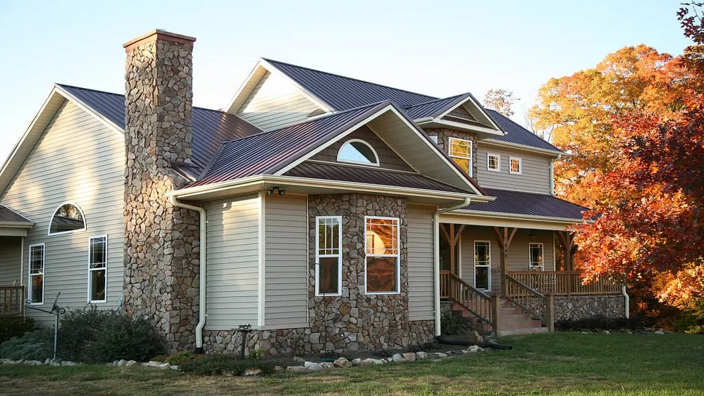 Are metal roofs fireproof?