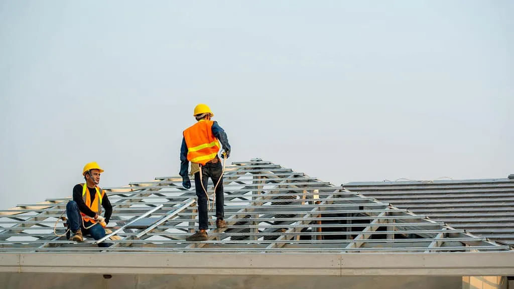 roof installation and replacement by professional roofers